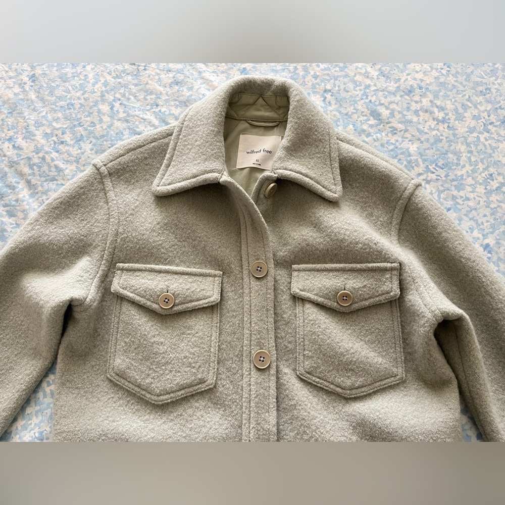 Aritzia Wilfred Ganna Shirt Jacket - Picture 4 of 7